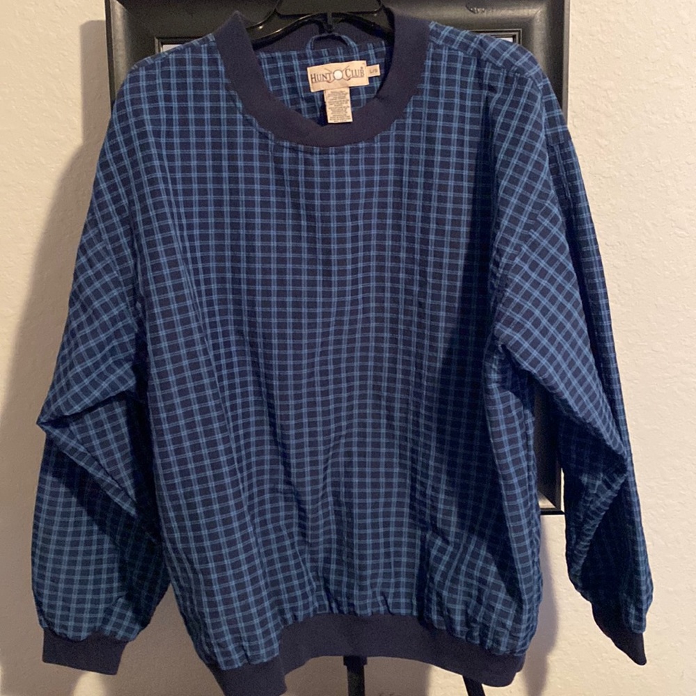 Hunt Club Golf Windbreaker. Color Blue and Navy blue checkered